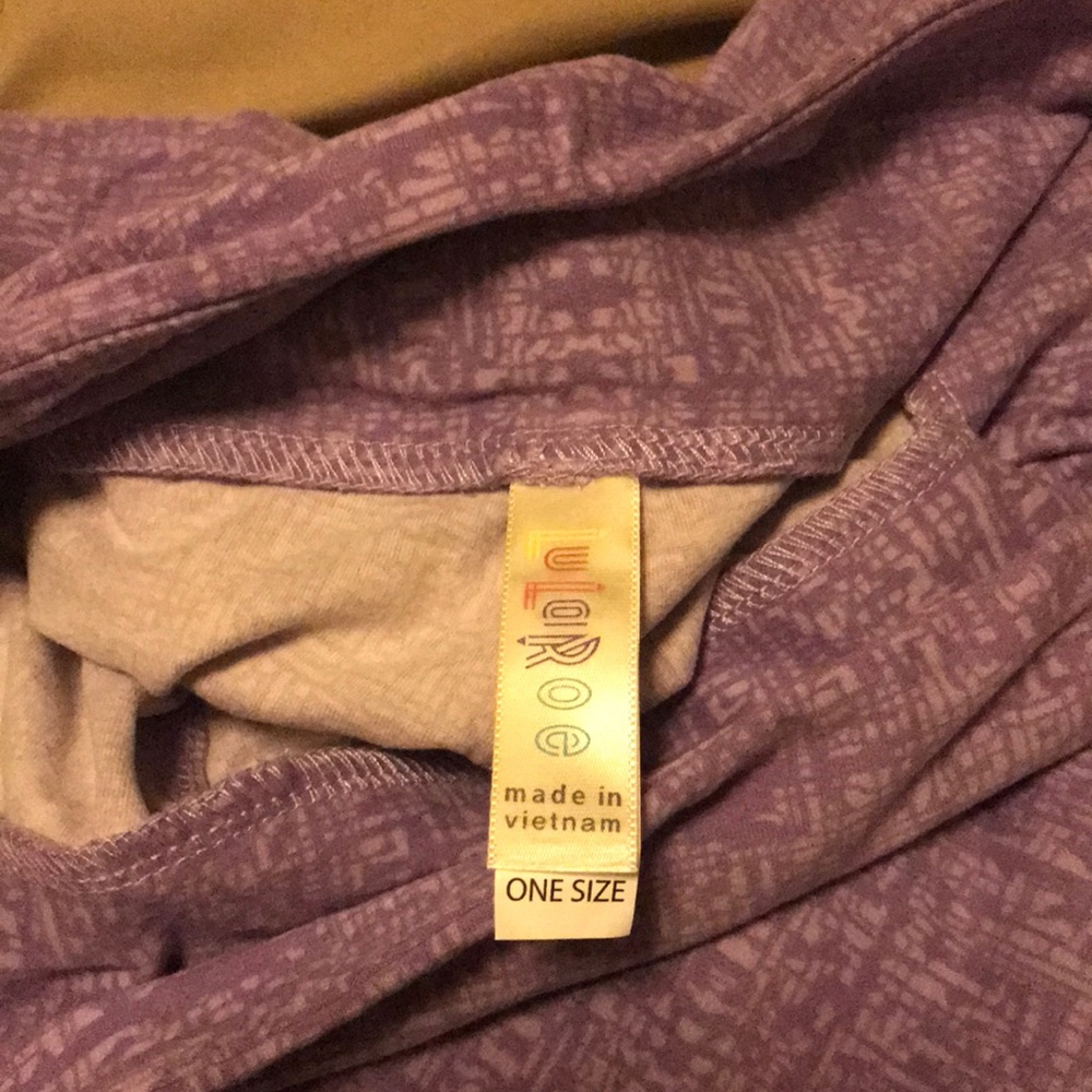 🦋NWOT Lularoe Super Soft OS Leggings - Picture 3 of 3